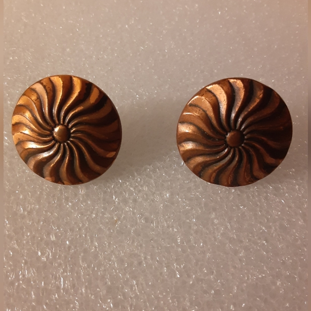 Vintage Copper Spriral Design Screw Back Earrings
